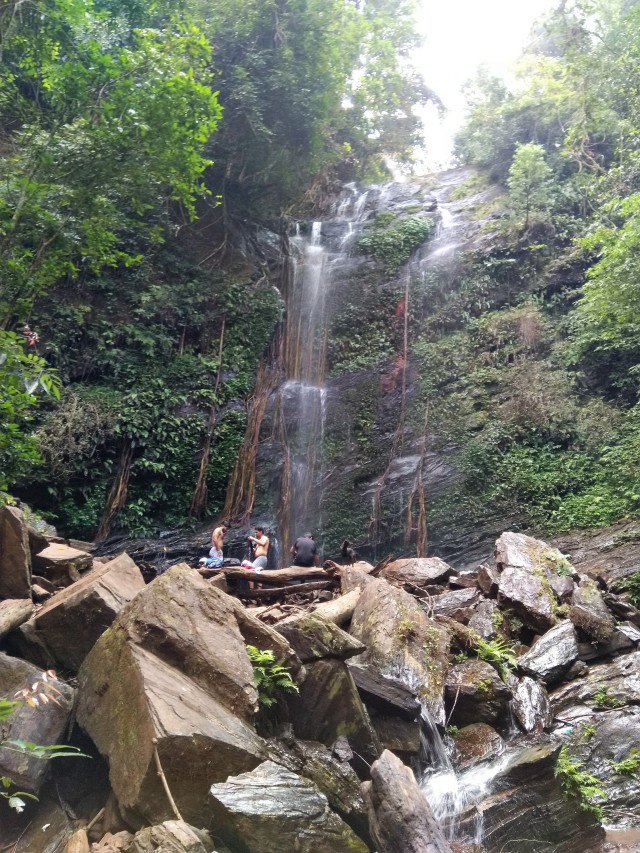 hidlumane_waterfall